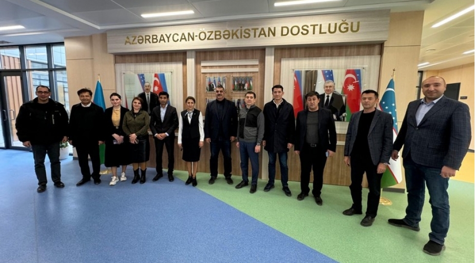 ozbekistan-parlamentinin-numayende-heyeti-fuzuli-sheherine-sefer-edib-foto