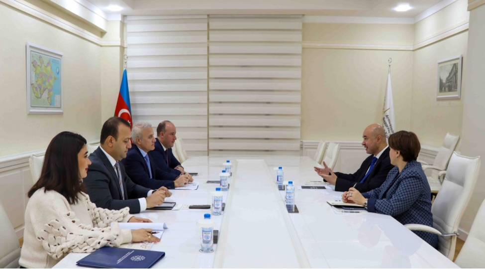 dovlet-xidmeti-iib-le-halal-ekosistemi-muzakire-edib-foto