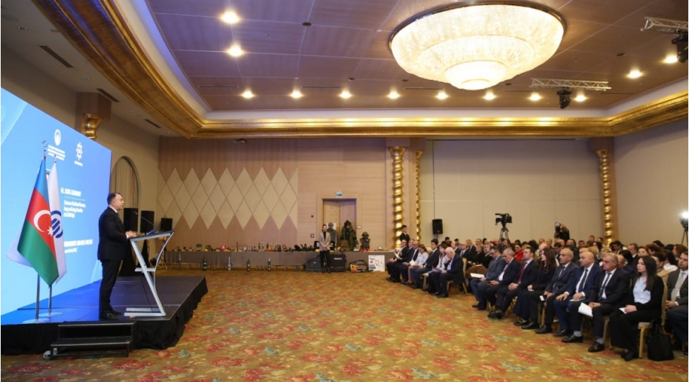 minalarla-bagli-beynelxalq-baki-forumu-kechirilib-foto