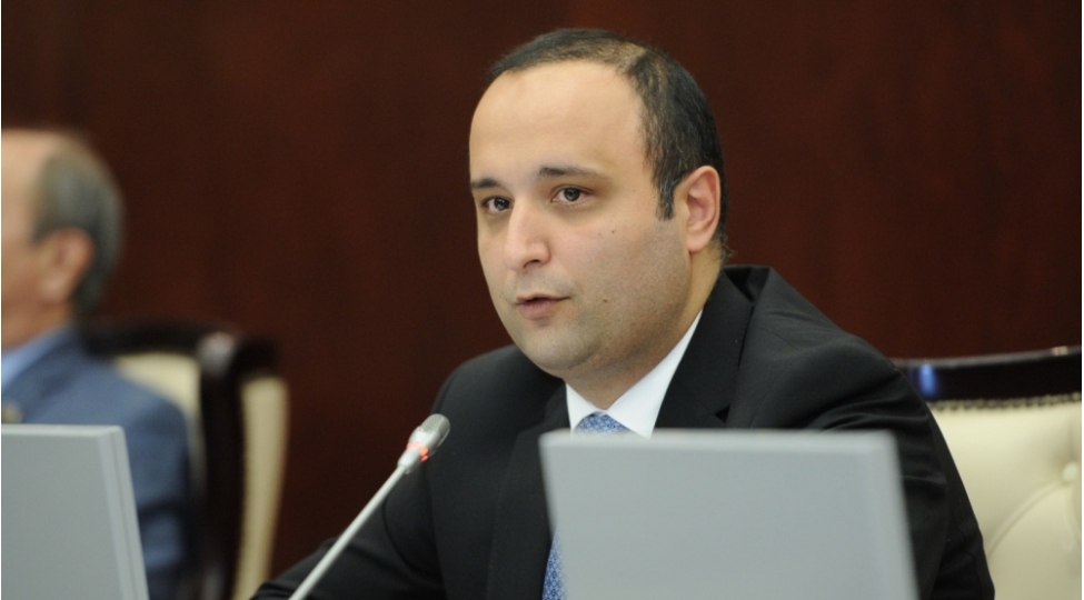 makron-hakimiyyeti-soz-azadligina-boyuk-tehlukedir