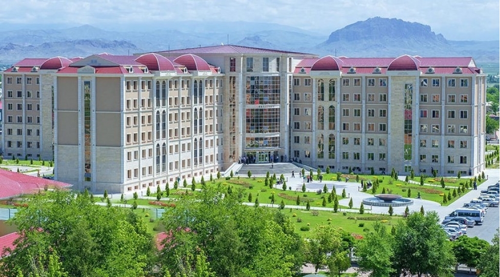 naxchivanda-sehiyye-sistemine-xarici-investorlarin-celbine-nail-olunub-foto
