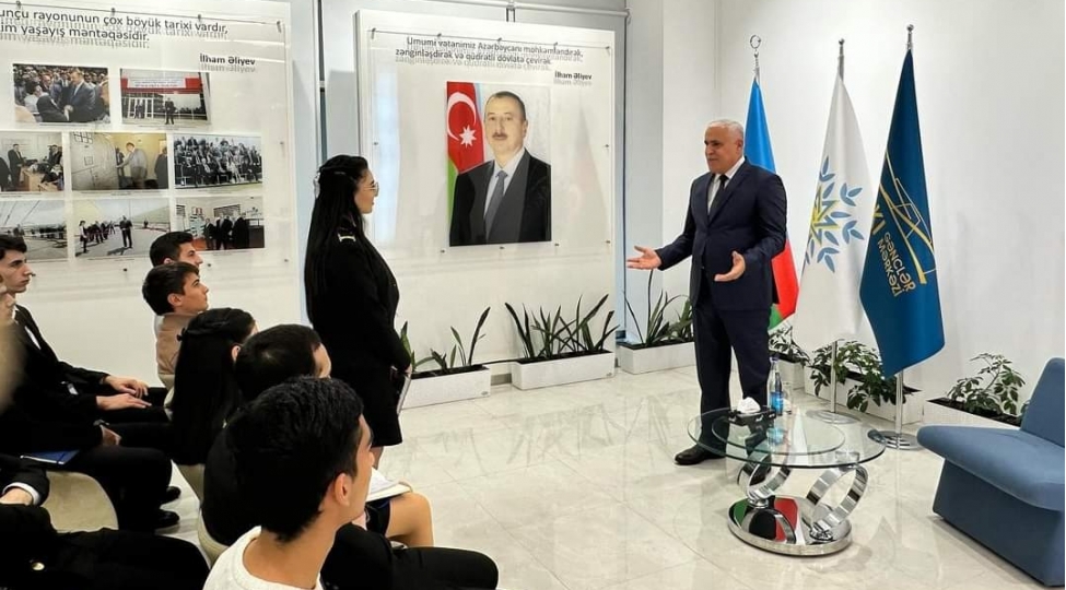 heyder-eliyevin-genclere-ornek-siyasi-kursu-foto