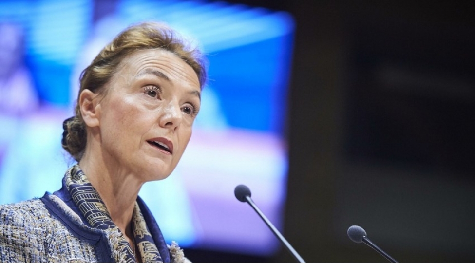 avropa-shurasi-bash-katibi-baki-ve-irevani-desteklemeye-haziriq