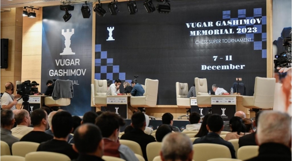 vuqar-heshimov-memoriali-azerbaycan-shahmatchisi-rapid-yarishini-ilk-pillede-basha-vurub