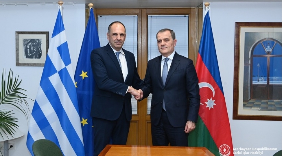 ceyhun-bayramov-yunanistanli-hemkari-ile-enerji-tehlukesizliyi-ve-regional-emekdashligi-muzakire-edib-yenilenib