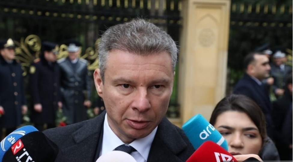 ukrayna-sefiri-dahi-liderin-xatiresini-anmaq-bizim-uchun-boyuk-fexrdir