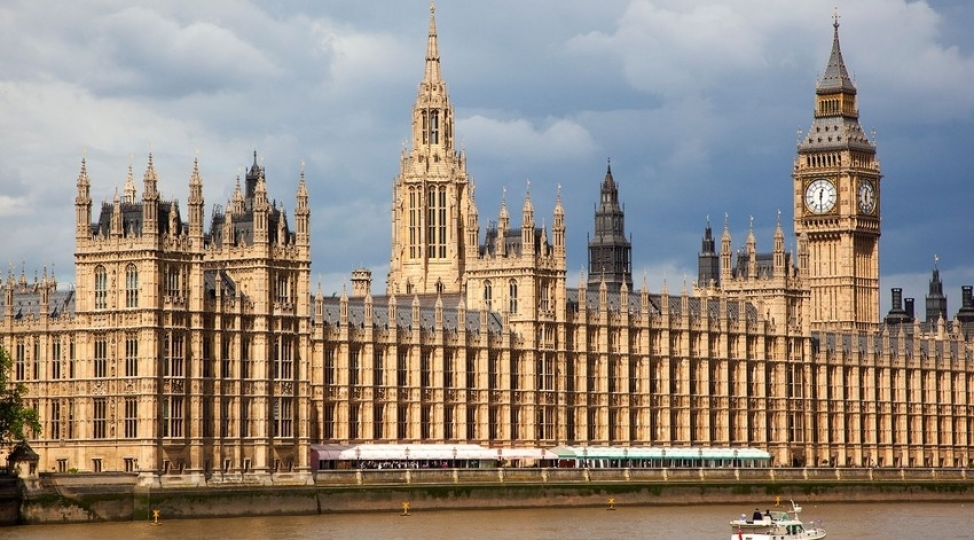 britaniya-parlamentinde-azerbaycanla-ermenistanin-birge-beyanatina-destek-ifade-olunub