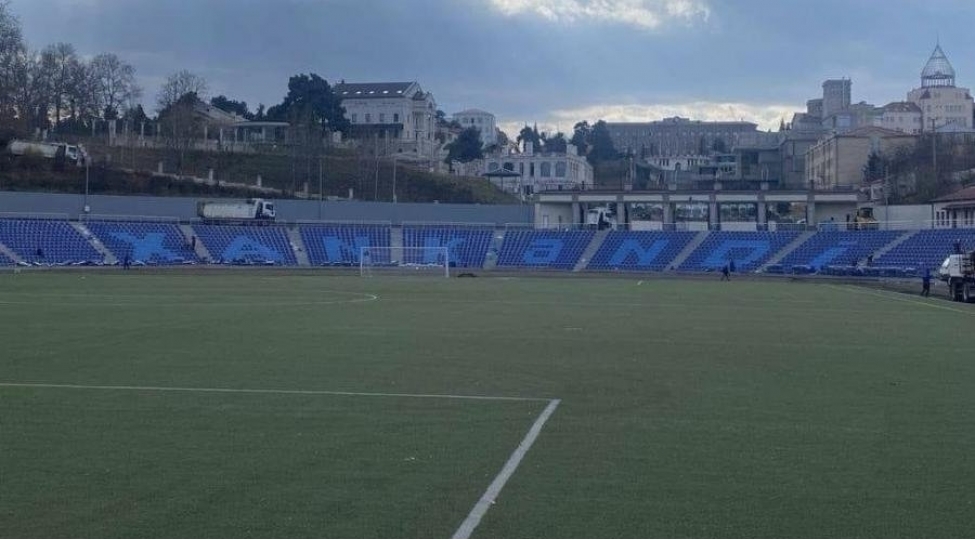 stadiona-xankendi-yazildi-foto