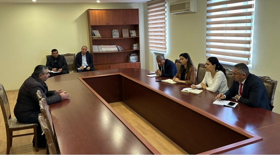 sebine-xasayeva-xocesende-vetendashlari-qebul-edib-foto