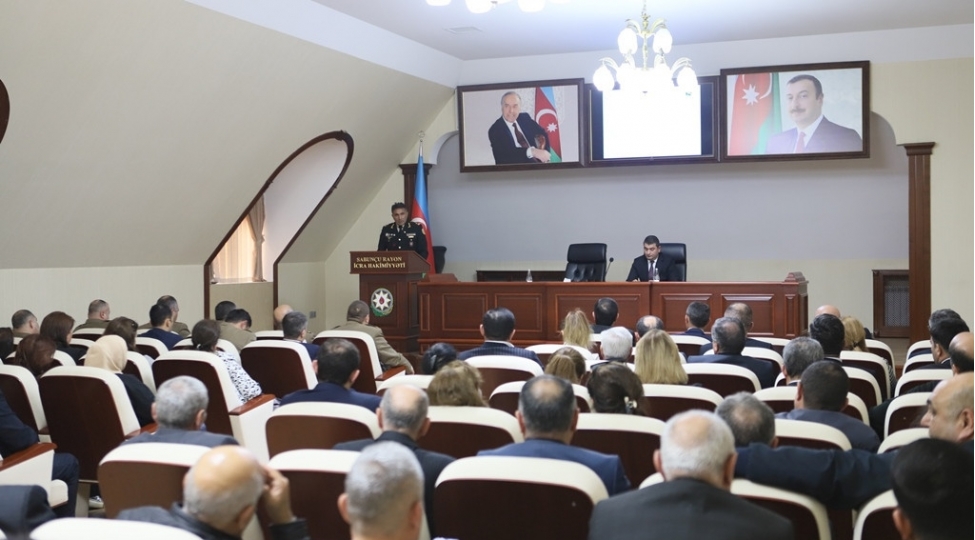 mulki-mudafie-ve-yangin-tehlukesizliyi-ile-bagli-mushavireler-kechirilib-foto