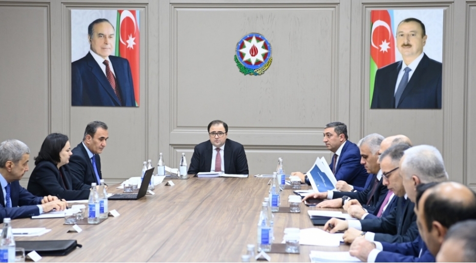 inflyasiya-ve-qiymet-monitorinqi-uzre-ishchi-qrupun-novbeti-iclasi-kechirilib-2