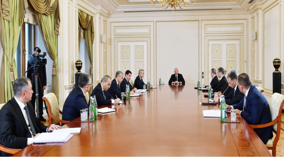 cop29-la-elaqedar-prezident-ilham-eliyevin-sedrliyi-ile-mushavire-kechirilib-yenilenib