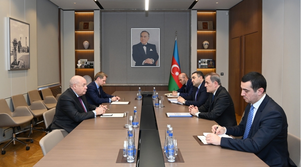 ceyhun-bayramov-mixail-shvidkoyla-gorushub