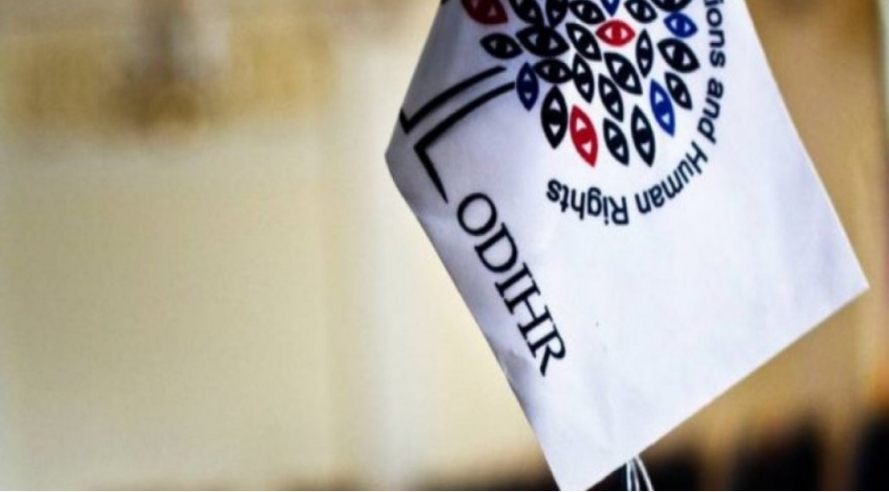 azerbaycan-prezident-sechkilerini-mushahide-etmek-uchun-atet-dtihb-e-devet-gonderib