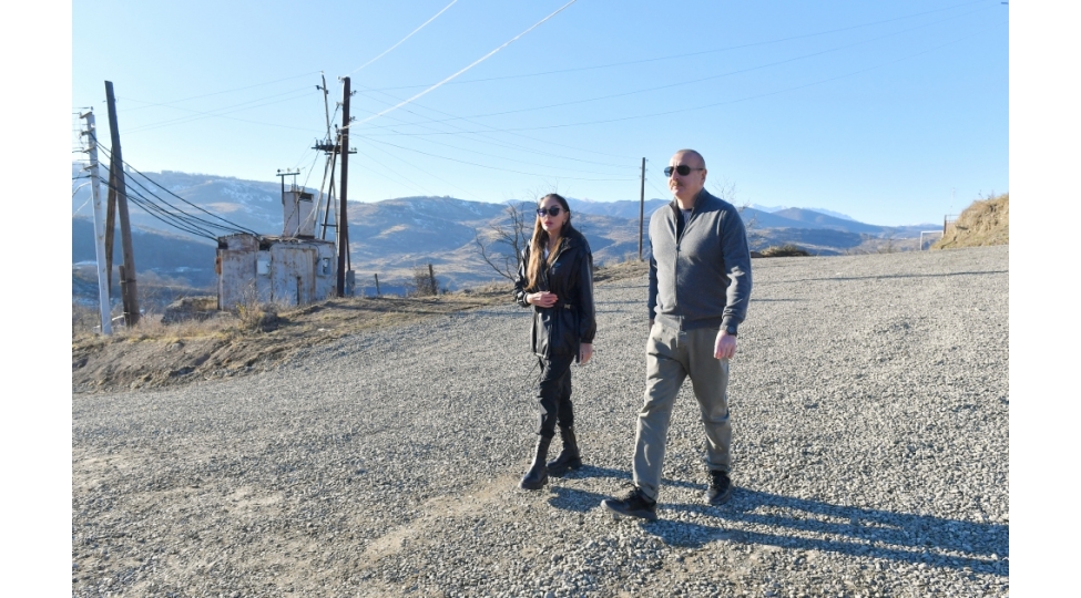 prezident-ve-xaniminin-shushakend-seferinden-goruntuler-video