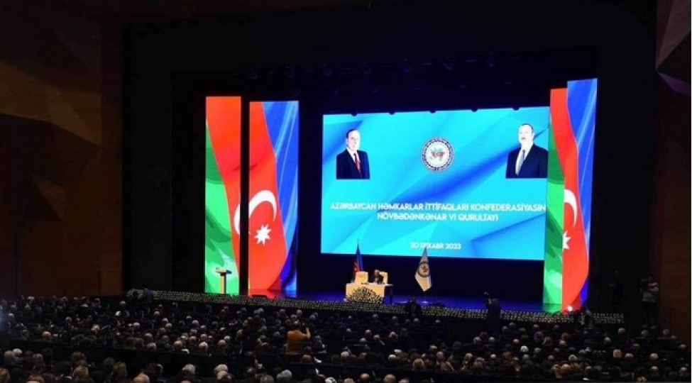 ahik-in-qurultayinda-ilham-eliyevin-prezidentliye-namizedliyi-desteklenib