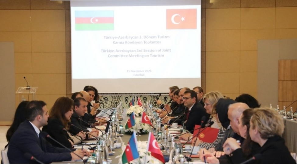 azerbaycan-turkiye-turizm-komissiyasinin-3-cu-iclasi-kechirilib-foto