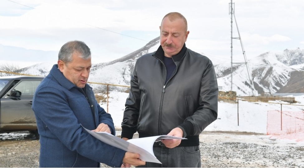 prezident-ilham-eliyev-shusha-rayonunun-turshsu-qesebesinde-olub-yenilenib