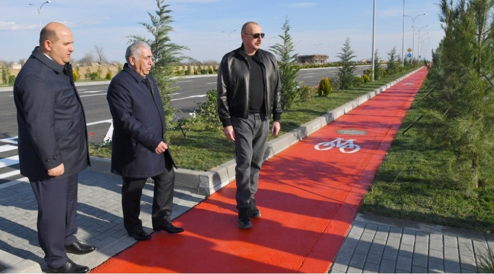 agdam-sheherinin-daxili-yollarinda-aparilan-ishlerle-tanishliq