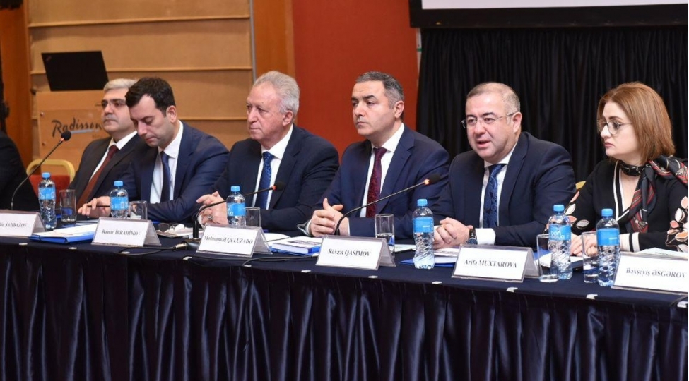 msk-sechki-huququ-ile-bagli-muracietlere-baxilmasina-hesr-olunan-seminar-kechirib