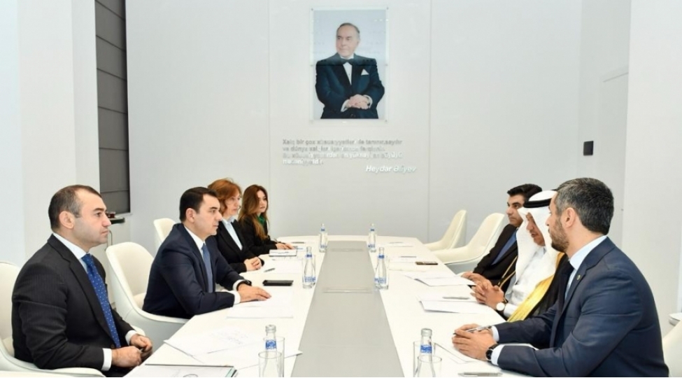 azerbaycan-ile-seudiyye-erebistani-arasinda-medeniyyet-sahesinde-emekdashligin-inkishaf-perspektivleri-muzakire-olunub