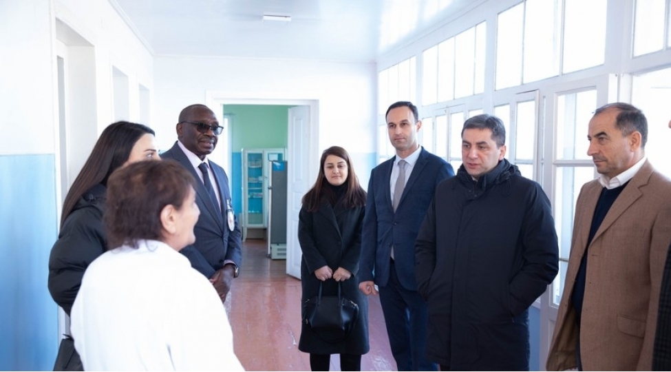 bqxk-tebib-le-terter-ve-agdamda-uch-tibb-muessisesinde-monitorinq-aparib-foto