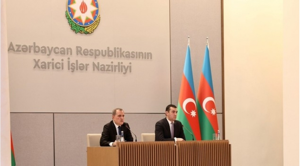 hindistan-beynelxalq-aktor-kimi-ermenistana-silah-satishina-sadece-kommersiya-kimi-baxa-bilmez-xin-bashchisi