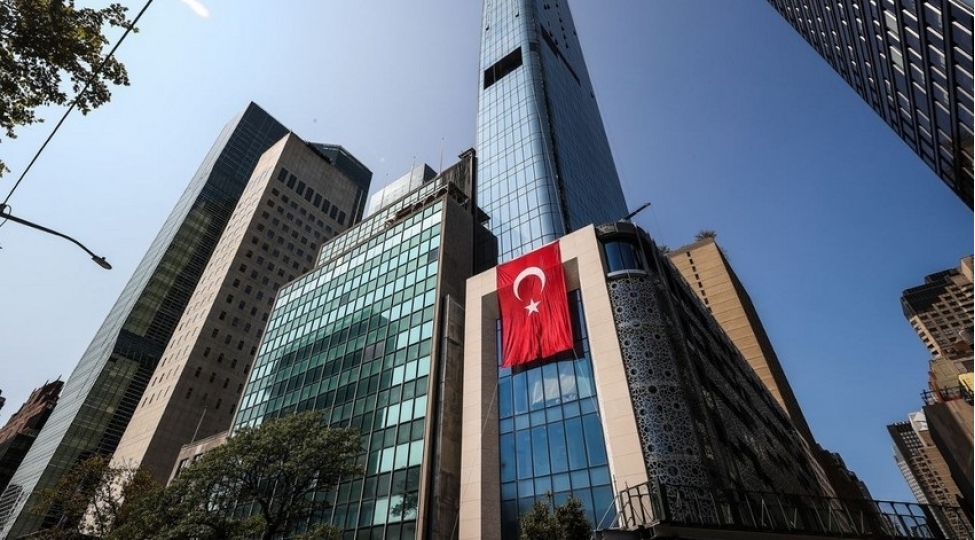 nyu-yorkda-heyder-eliyevle-bagli-senedli-film-numayish-etdirilib