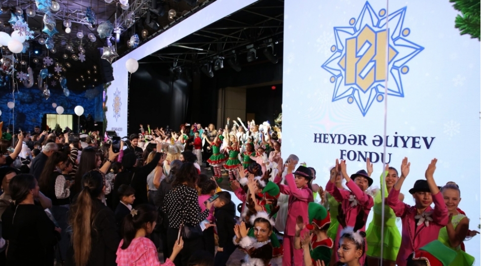 heyder-eliyev-fondu-ushaqlar-uchun-bayram-shenliyi-teshkil-edib-foto