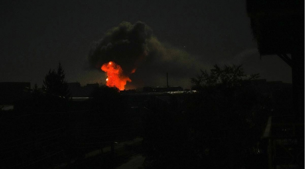 ukrayna-donetske-zerbeler-endirib-olenler-var-video