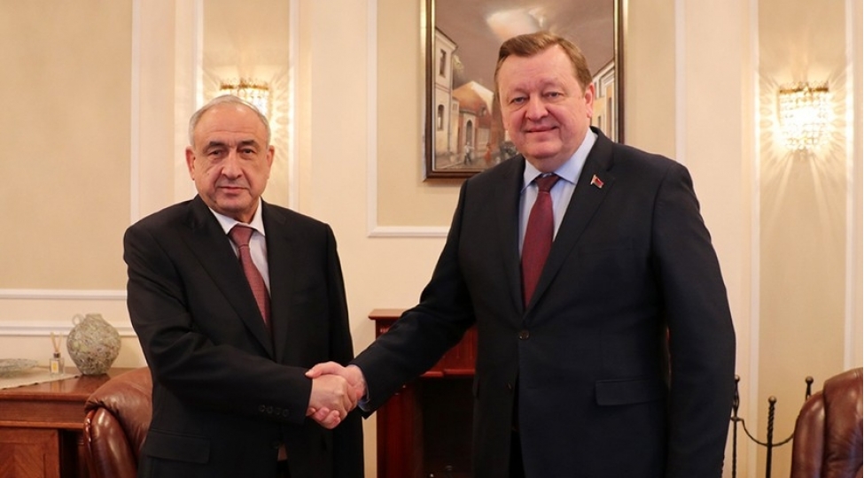 azerbaycan-ve-belarus-arasinda-yuksek-seviyyeli-seferlerin-teshkili-muzakire-olunub