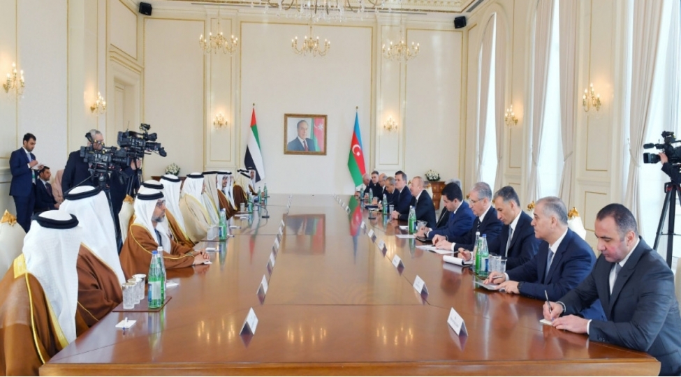 azerbaycan-ve-bee-prezidentlerinin-genish-terkibde-gorushu-kechirilib-yenilenib