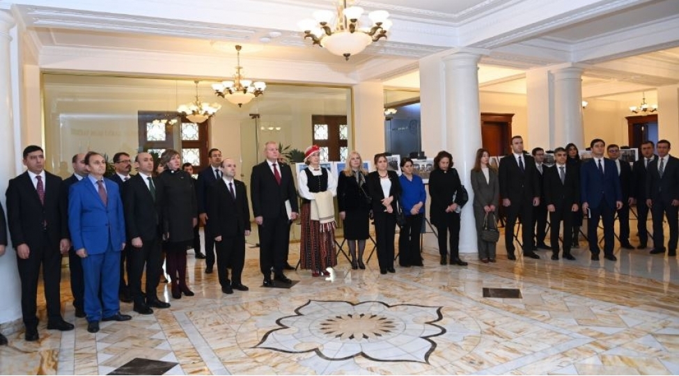 azerbaycan-latviya-diplomatik-munasibetlerinin-qurulmasinin-30-cu-ildonumu-qeyd-edilib