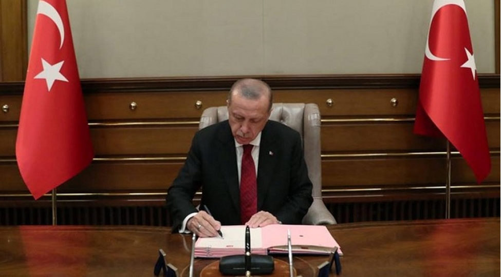 erdogan-azerbaycanla-turkiye-arasinda-qrant-sazishini-tesdiqleyib