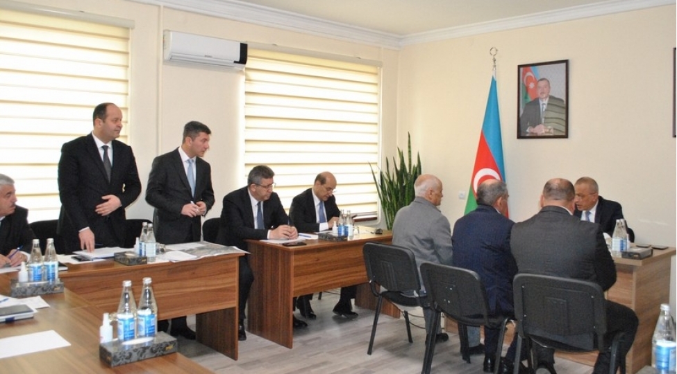 dovlet-su-ehtiyatlariagentliyinin-sedri-lenkeranda-vetendashlari-qebul-edib-foto