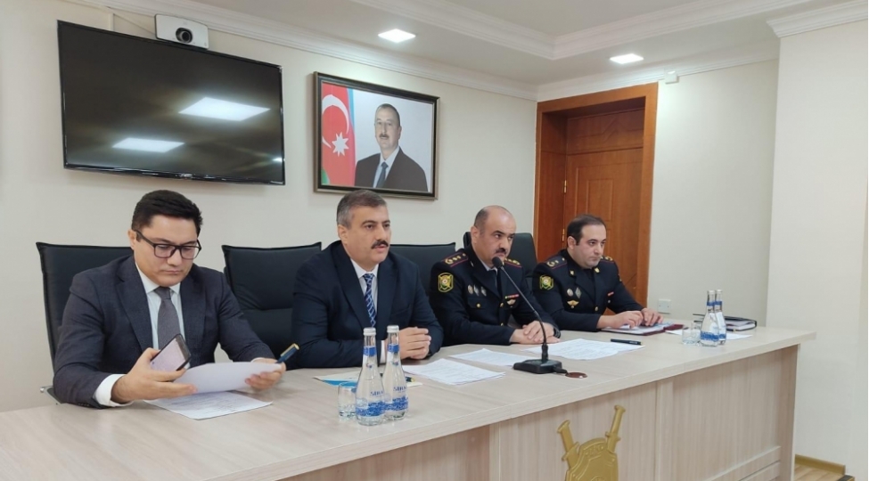 shekide-polisin-sechkilerde-xidmeti-fealiyyetinin-tekmilleshdirilmesine-dair-regional-mushavire-kechirilib-foto