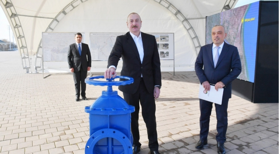 prezident-neftchala-sheherinin-ichmeli-su-techizati-sistemlerinin-istismara-verilmesi-merasiminde-ishtirak-edib
