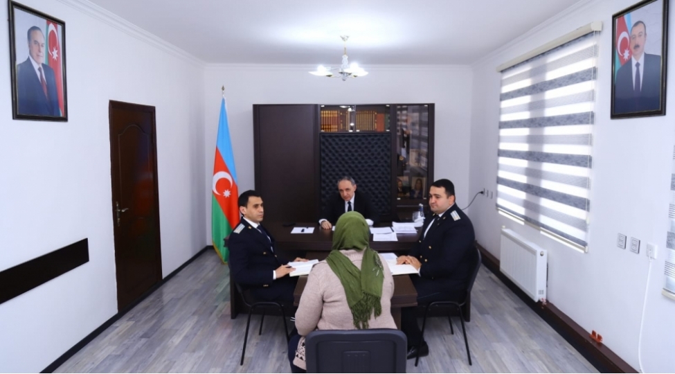 bash-prokuror-beyleqanda-vetendashlari-qebul-edib-foto