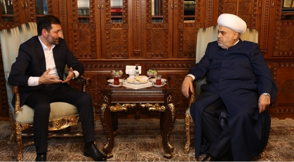 sheyxulislam-gurcustan-muselmanlarindan-ibaret-numayende-heyetini-qebul-edib-foto