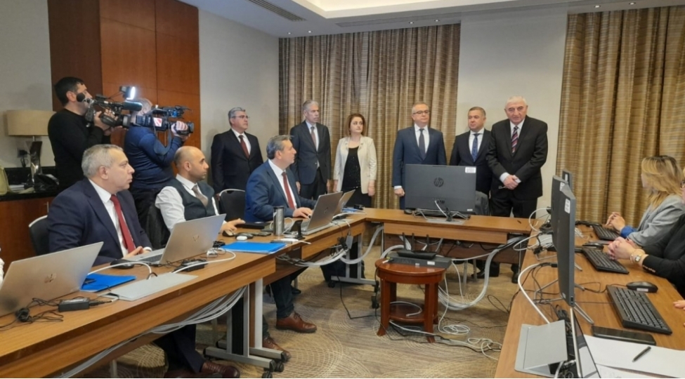 mezahir-penahov-sechki-2024-musteqil-media-merkezine-baxish-kechirib-foto