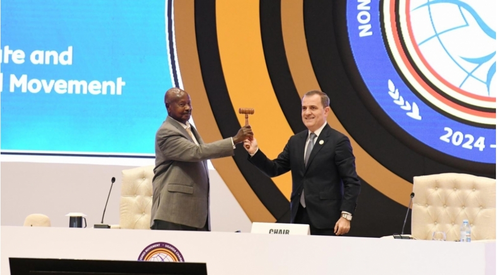 azerbaycan-qoshulmama-herekatina-sedrliyi-uqandaya-tehvil-verib-fotoyenilenib