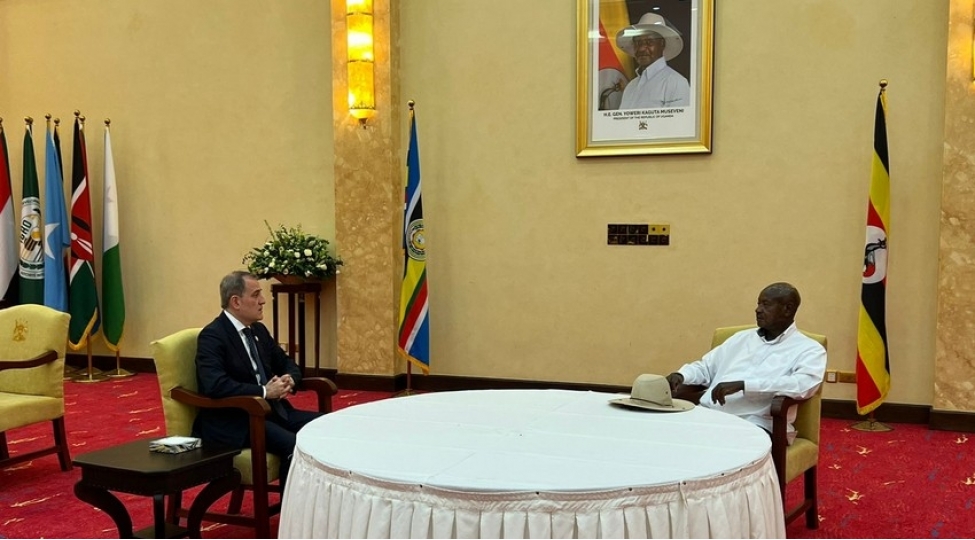 ceyhun-bayramov-uqanda-prezidenti-ile-gorushub-yenilenib