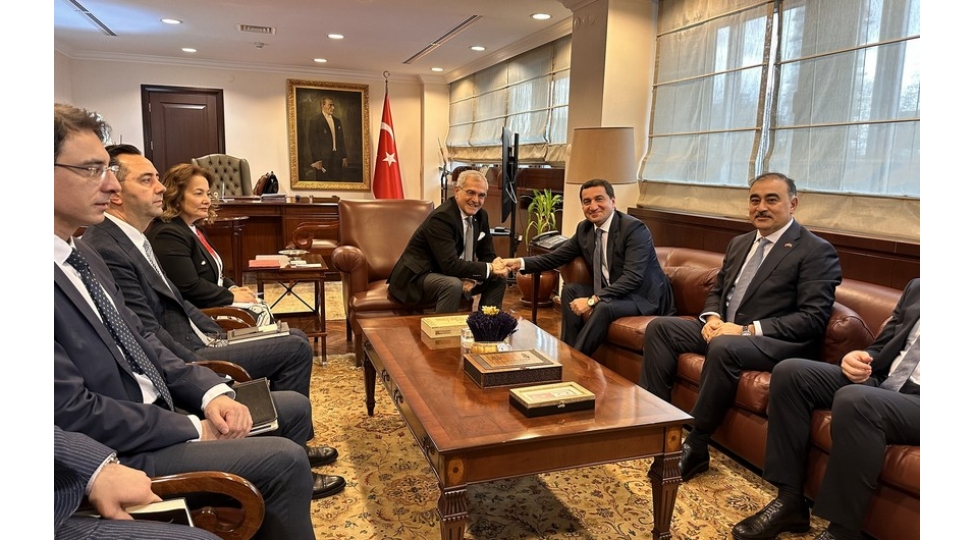 hikmet-haciyev-turkiye-xin-bashchisinin-muavini-ile-gorushub
