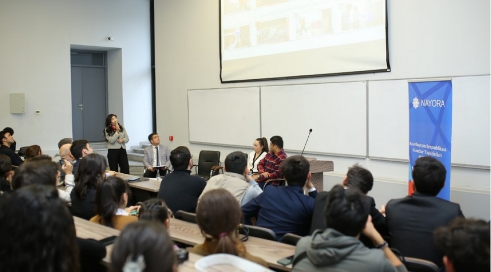 sechki-prosesinde-genclerin-ishtirakinin-teshviqi-ile-bagli-beynelxalq-konfrans-kechirilib