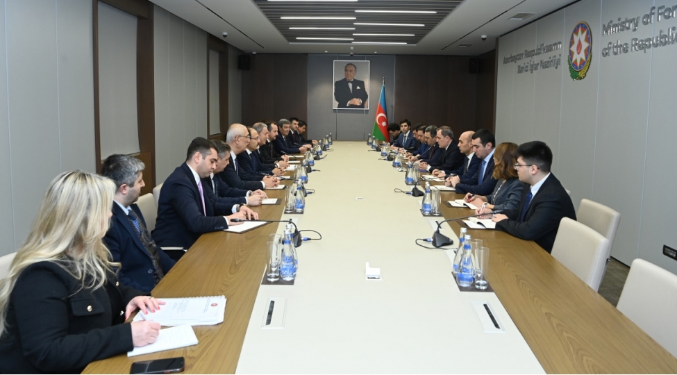 ceyhun-bayramov-hulusi-akar-ile-gorushub-foto