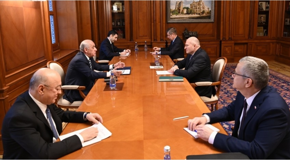 bash-nazir-eli-esedov-rusiya-fhn-in-rehberi-ile-gorushub