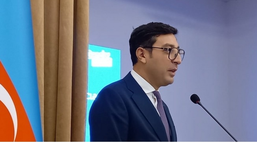 sizden-muhum-layiheler-gozleyirik-nazir-genclere-chagirish-edib