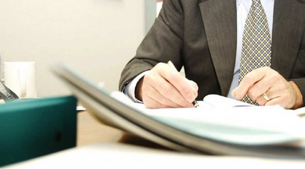 dovlet-qulluqchusu-olmayan-yoxlayicilarin-fealiyyetinin-qiymetlendirilmesi-qaydalari-mueyyenleshib