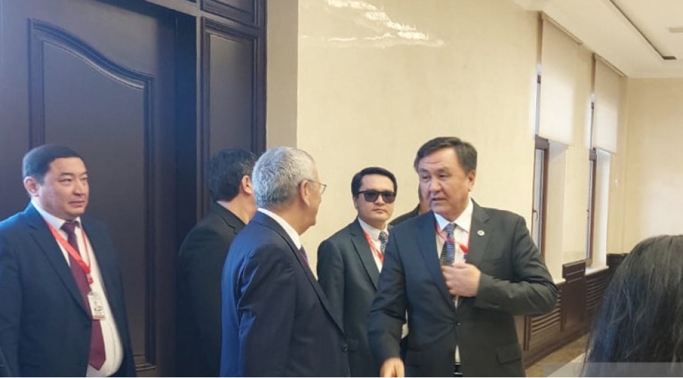 tdt-bash-katibi-sechkileri-mushahide-edir