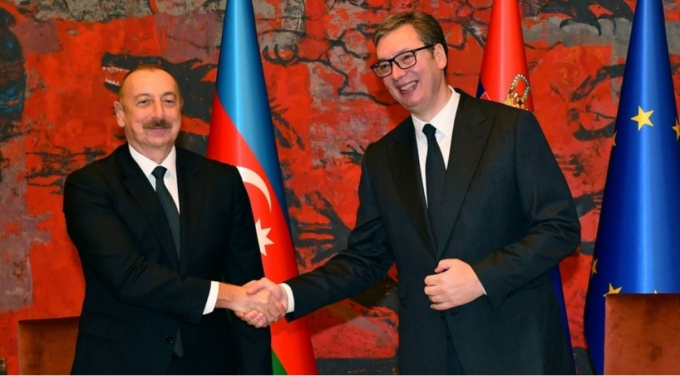 aleksandar-vuchich-ilham-eliyeve-tebrik-unvanlayib